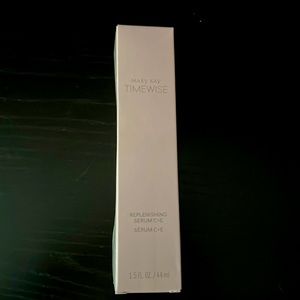 Mary Kay TimeWise Replenishing Serum C+E